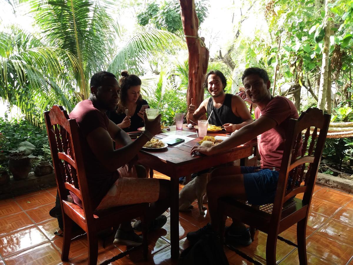 Hostal La Gloria Merida Luaran gambar